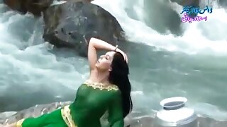 ಸಾಕಷ್ಟು ದೊಡ್ಡ ತಳದ ಆಬ ...