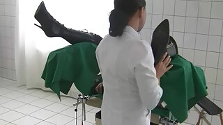 ಸೋಪಿನ ಏಷ್ಯನ್ ಅಪ್ಸರೆ  ...